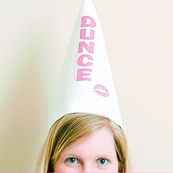 Meet your Posher, Robyn - Picture 1 of 5